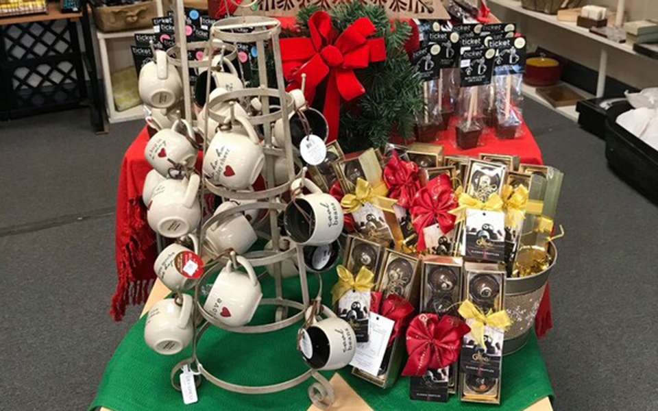 The Peanut Patch Gift Shop (Feridies Peanuts), Southampton
